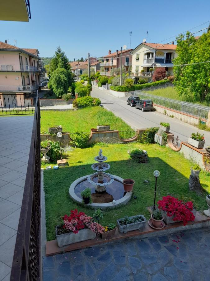Ferienwohnung La Casa Del Tiglio Sarzana Exterior foto